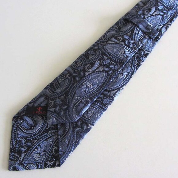 ISAIA Napoli 7 Fold navy paisley pattern tie 100% silk Italy - Picture 2 of 6